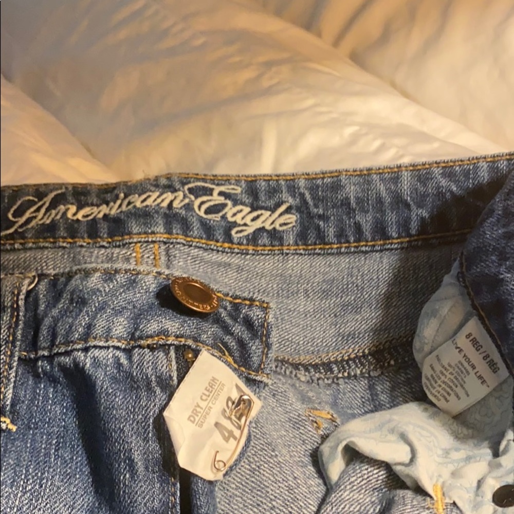 American Eagle Distressed Jeans